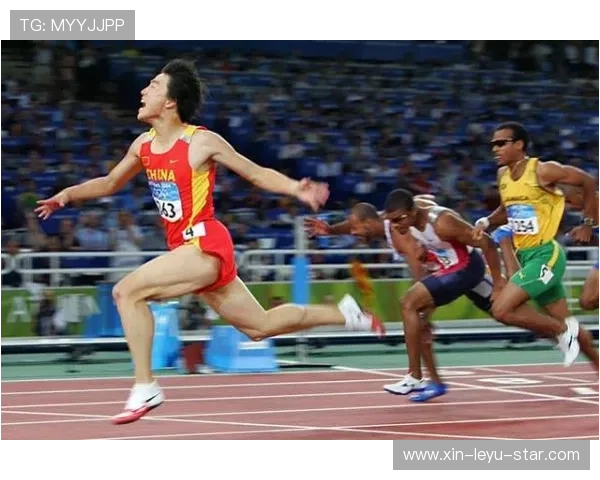 刘翔穿得比明星还讲究，比赛场上的猛男下场成了精致boy？