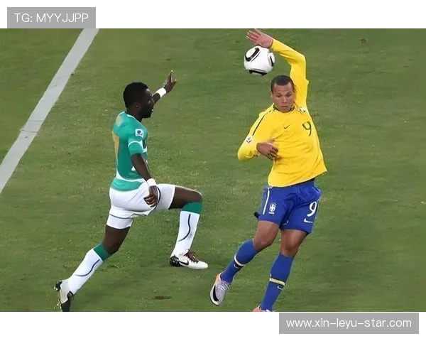 手球判罚中“落地支撑手”为何常被忽视？规则解读揭秘矛盾点