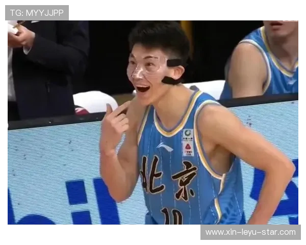 假摔判罚规则解析：裁判如何识别与界定犯规行为