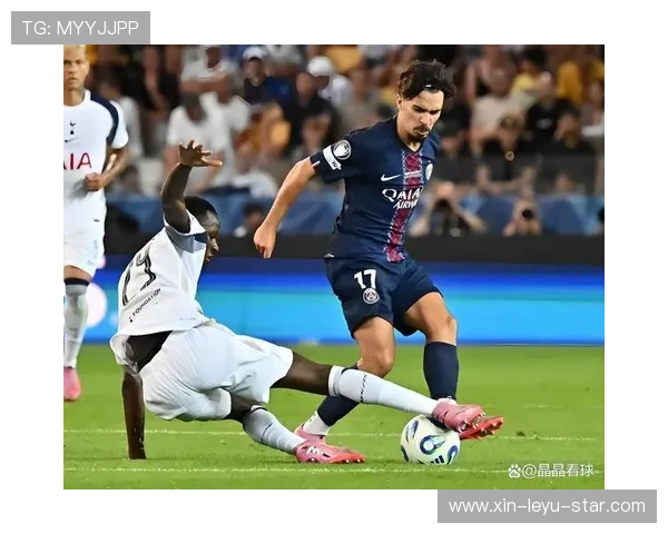 巴黎圣日耳曼多线作战阵容深度问题显现，对争冠走势形成考验