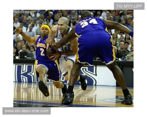 文斯·卡特后期提升三分出手影响队内空位创造效率